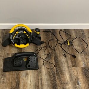 Mad Catz MC2 Steering Wheel and Pedals Controller